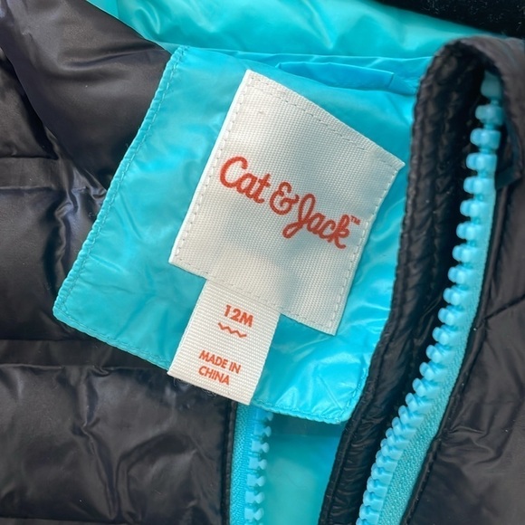 Cat & Jack Rain Jacket - Picture 2 of 2